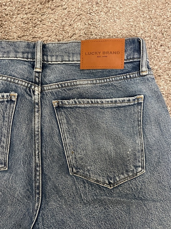 Lucky Brand Distressed Straight-Leg Jeans - Faded Blue - Picture 5 of 5